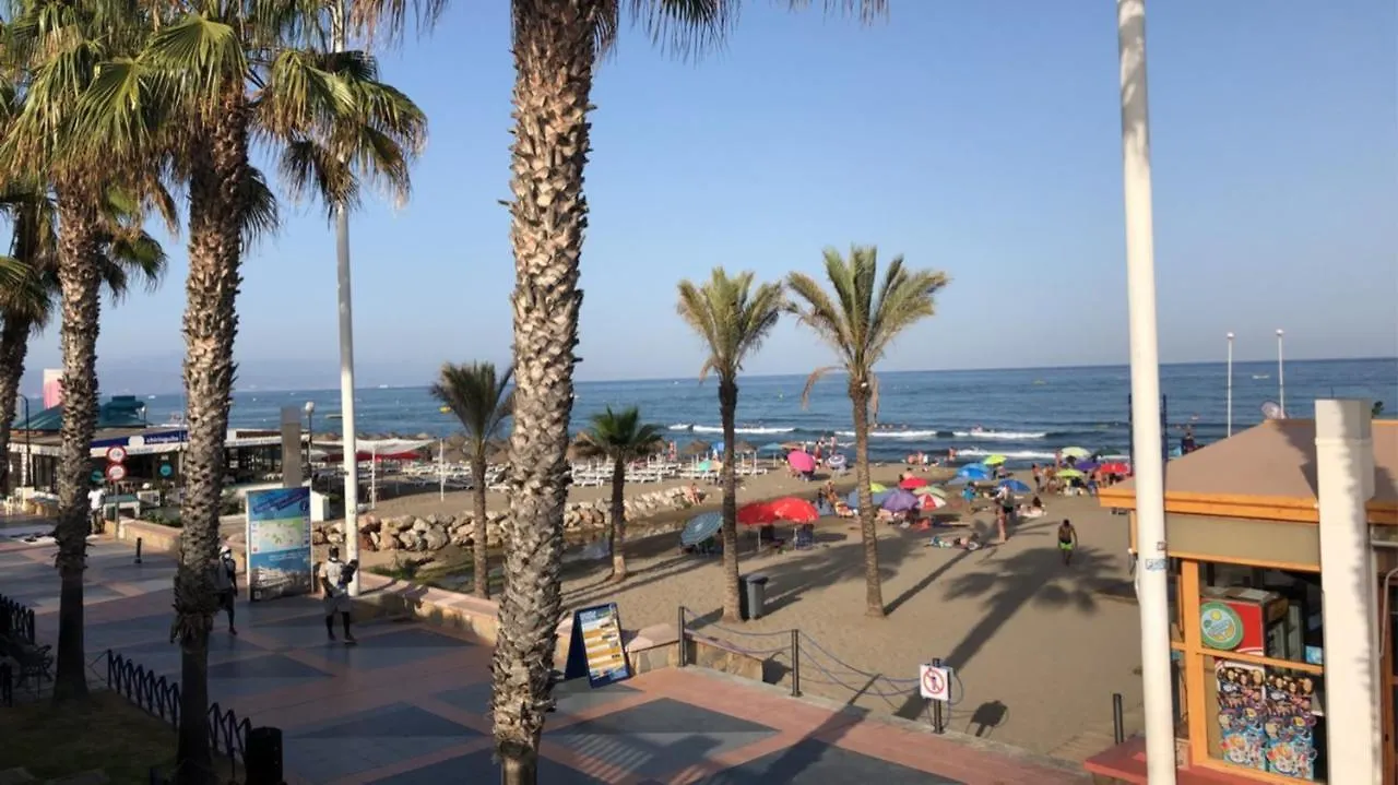 Daire Nice Studio With Pool And Internet Fiber Torremolinos